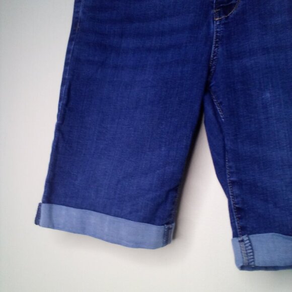 Denizen Levis Shorts Women 8 Bermuda Roll Hem Denim Blue - Picture 5 of 15